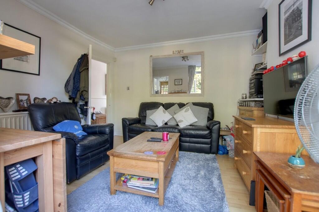 Main image of property: Braemar Avenue, London