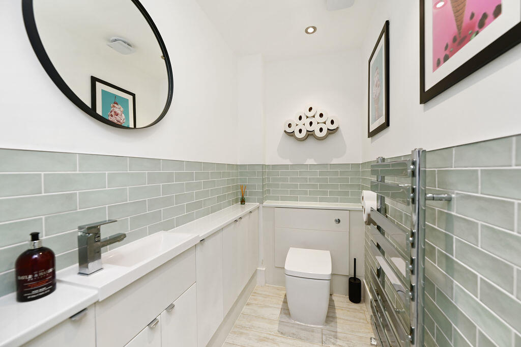 House in Basingstoke and Deane, Chineham - More