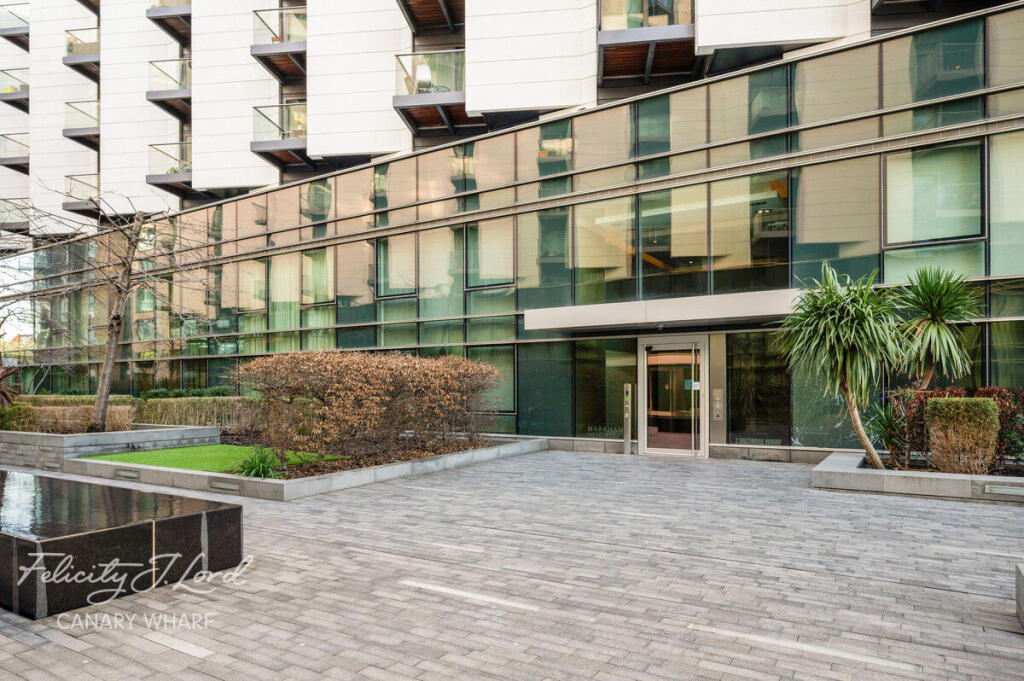 Baltimore Wharf, London E14 photo 4