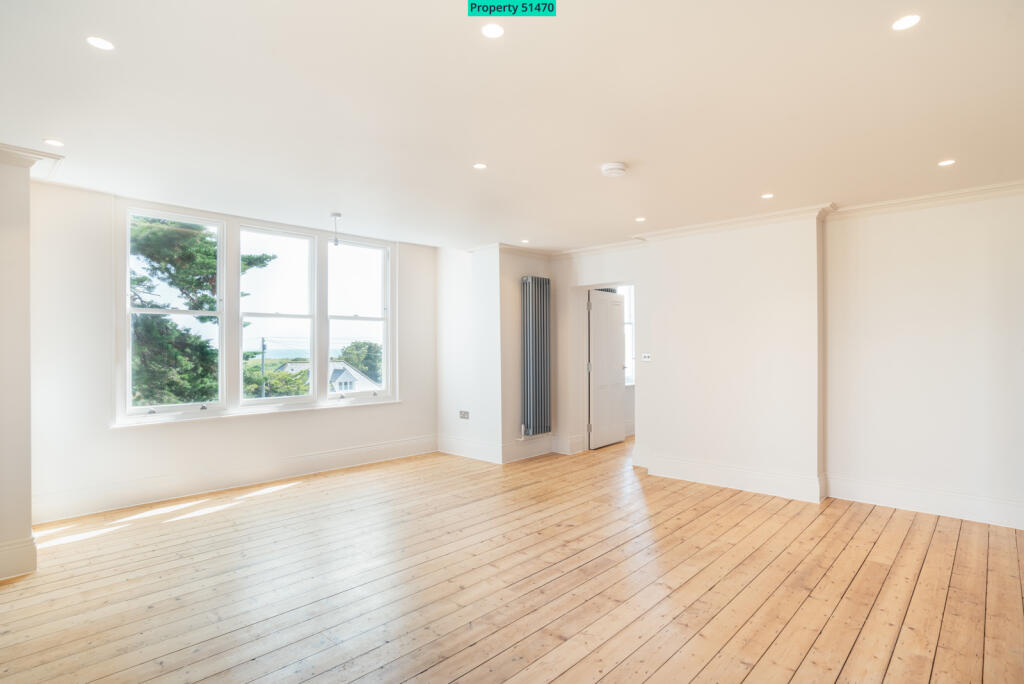 Apartment in Canterbury - View 5