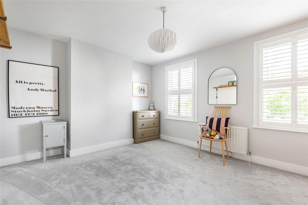 House in London - More