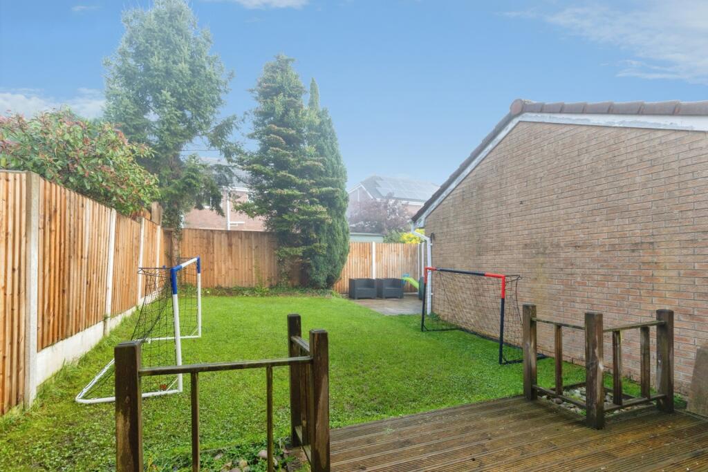 House in Rochdale, Greater Manchester - View 4