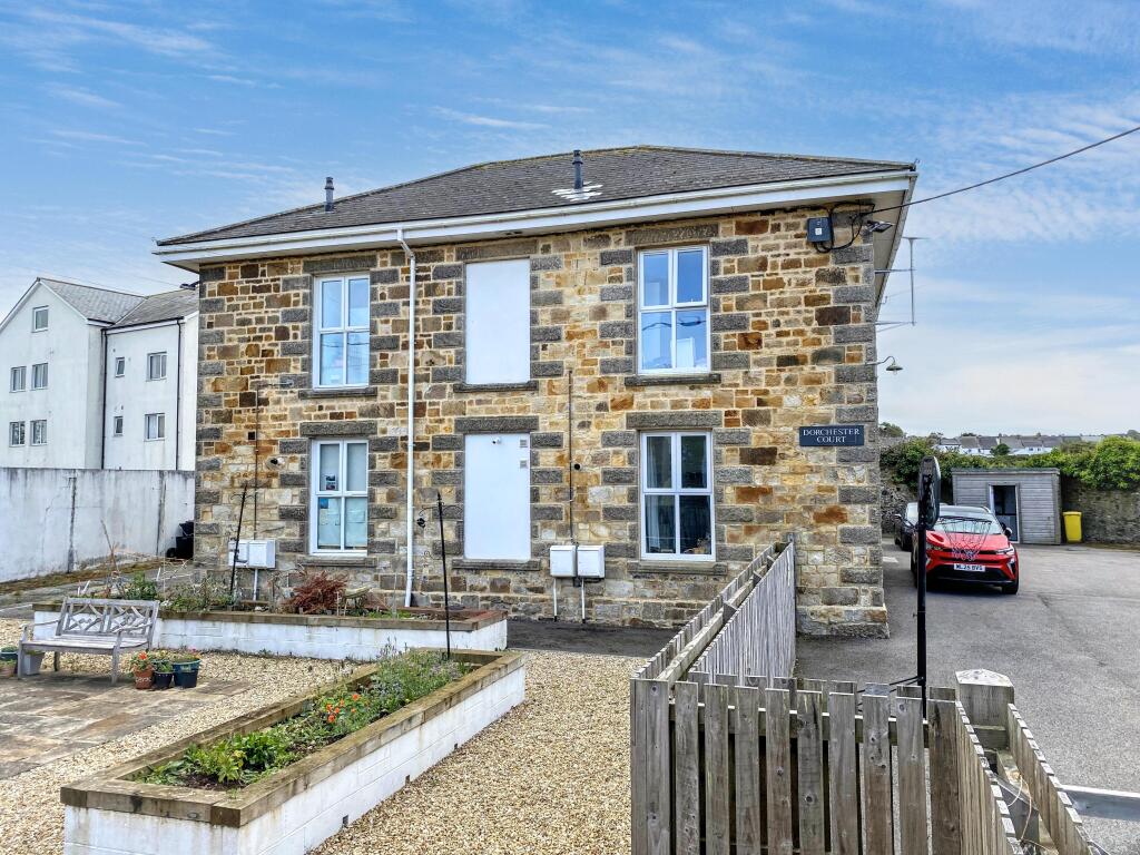 Apartment in Camborne, Tuckingmill - More