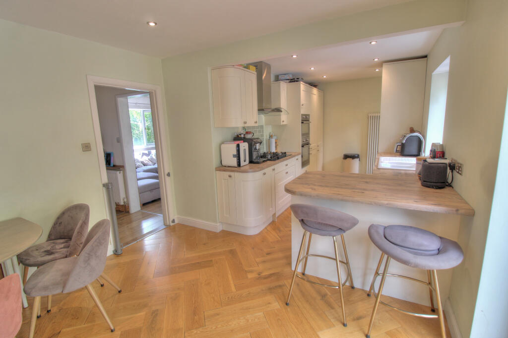 House in Dudley - View 3