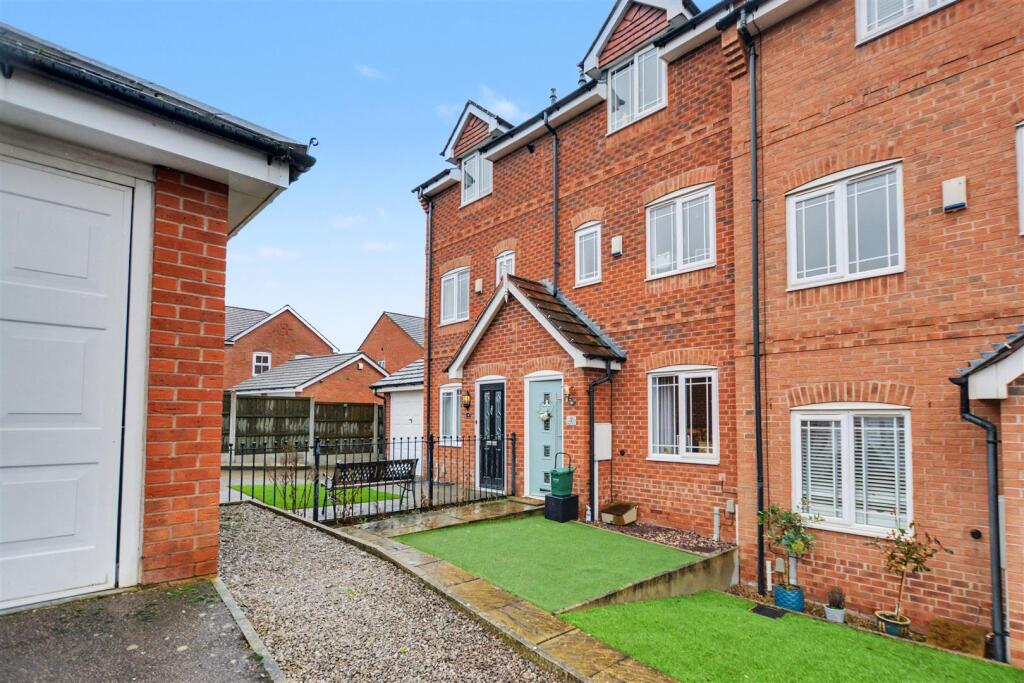 Main image of property: Redbridge Close, Ilkeston, Derbyshire