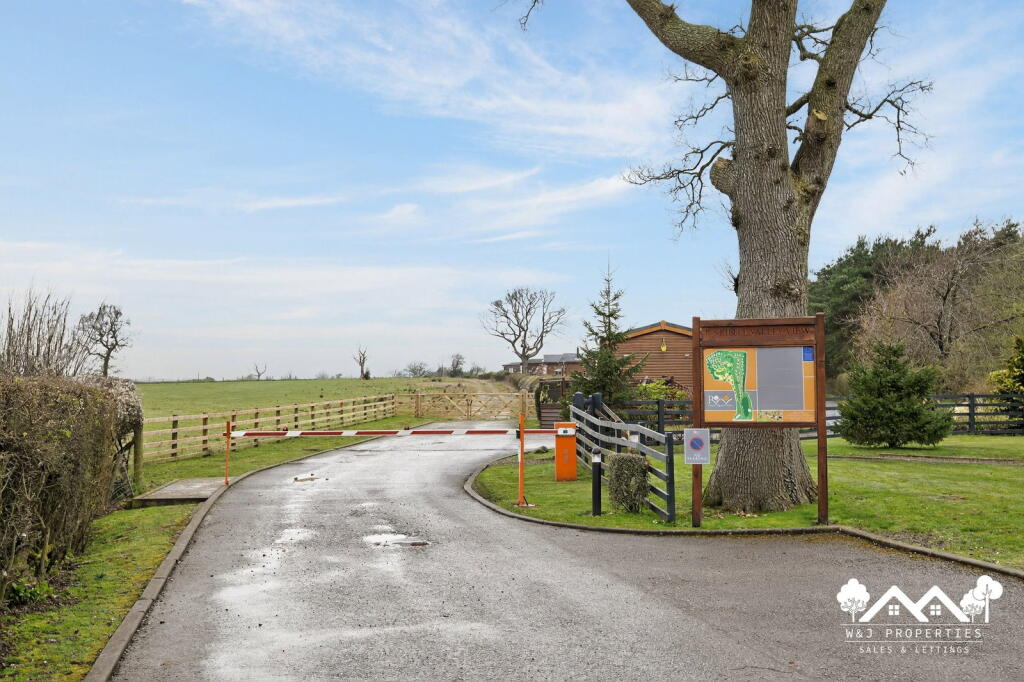 Additional image 36 of Ribble Valley View, Old Langho Road, Old Langho, Blackburn, BB6 8AW