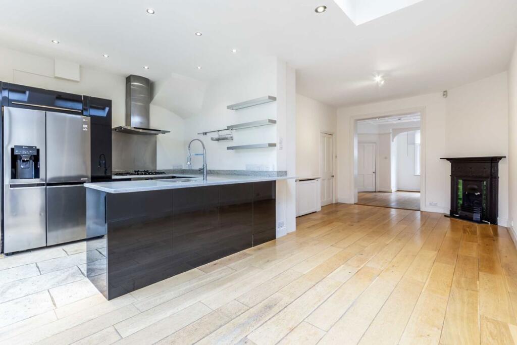 4 bedroom house for rent