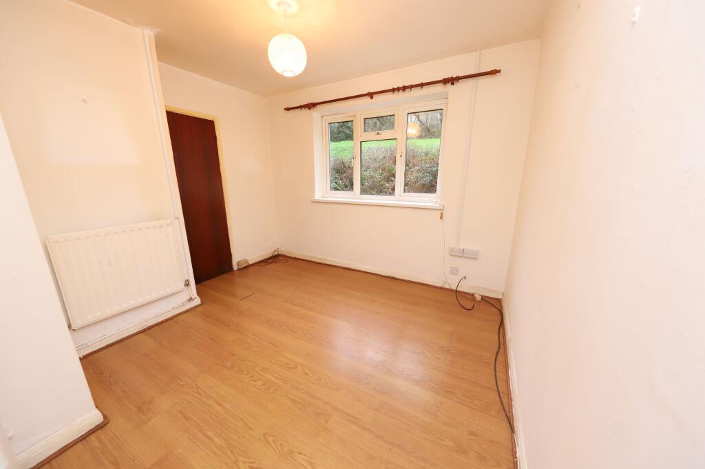 Claygate Cottage, Heol Penrhiw, Mountain Ash photo 5