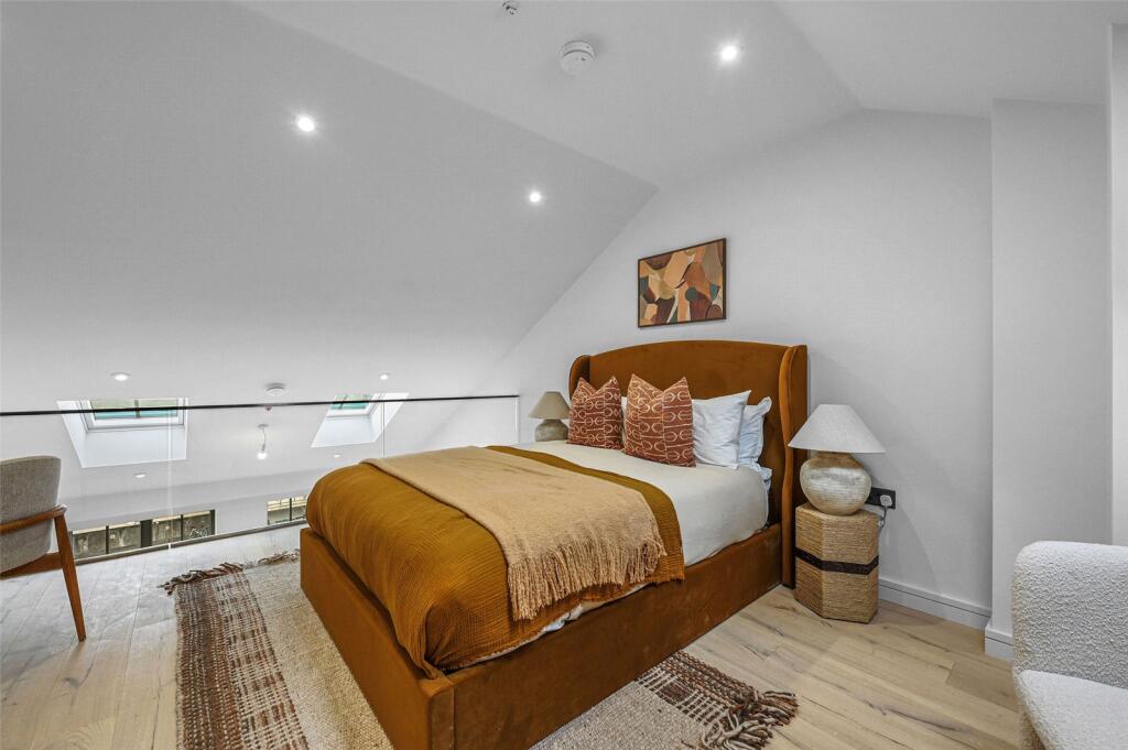 The Threadworks, Hollybush Gardens, Bethnal Green, London, E2
