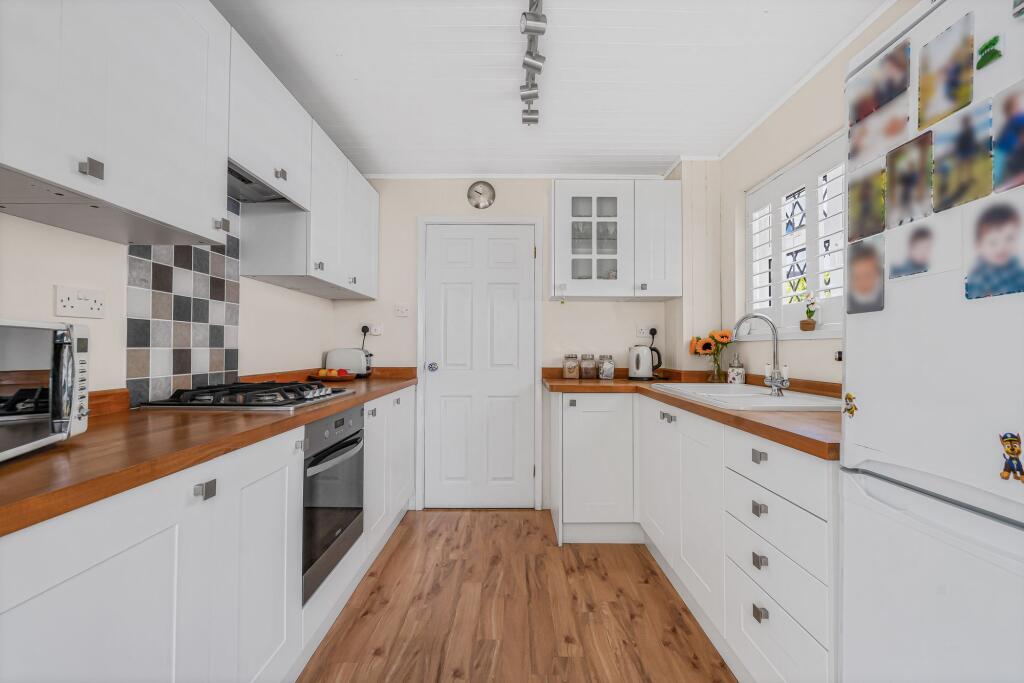 House in Ladock, Grampound Road - More