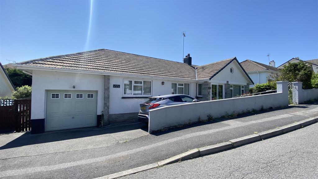 Main image of property: Meadowside, Launceston