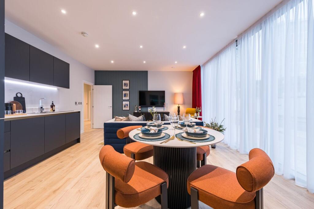 Apartment in London, Legacy Wharf, Stratford - More