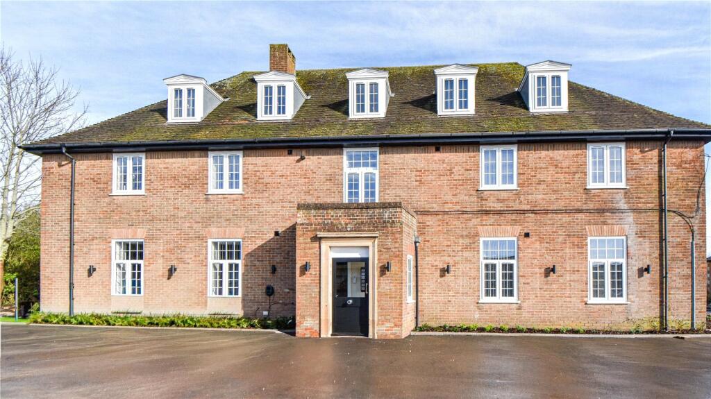 Main image of property: Gainsborough Wharf, New Park Road, Devizes, Wiltshire, SN10