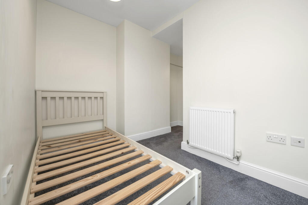 House in West Suffolk, Bury St Edmunds - More