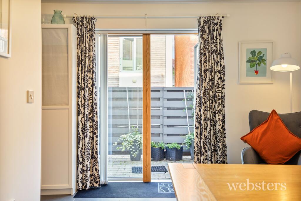 House in Norwich, Norfolk - More