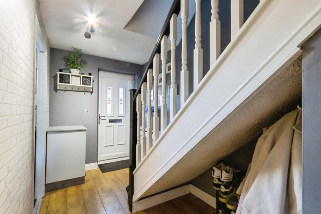 House in Wakefield - View 5