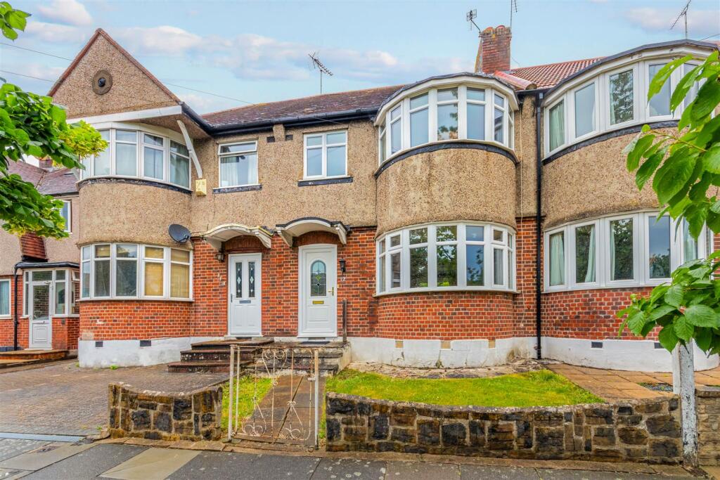 Main image of property: Holne Chase, Morden
