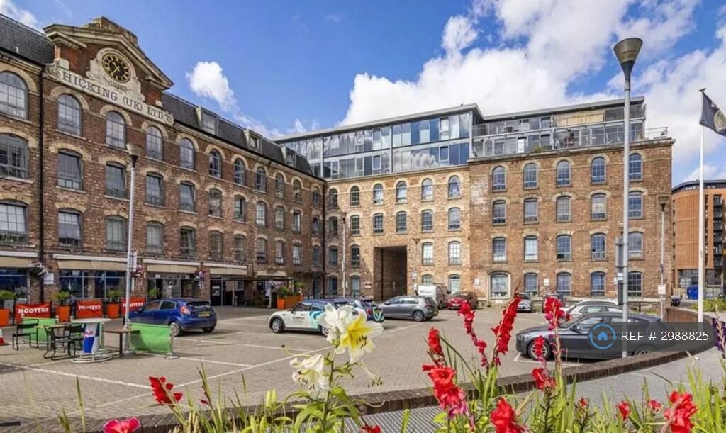 Main image of property: Queens Road, Nottingham, NG2