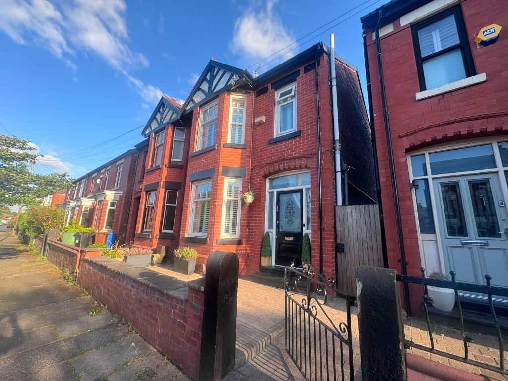 Main image of property: Ainsdale Grove, Reddish, Stockport, Greater Manchester, SK5