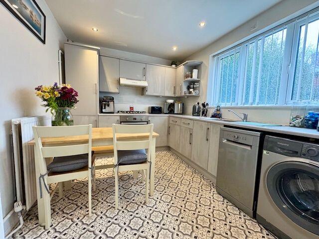 House in Manchester, Greater Manchester - More