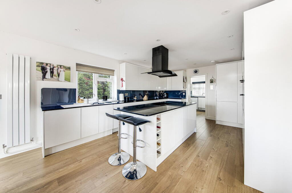 House in South Oxfordshire, Overy, Dorchester - View 2