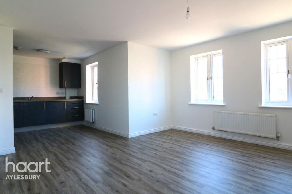 Main image of property: ELTON Close, Aylesbury
