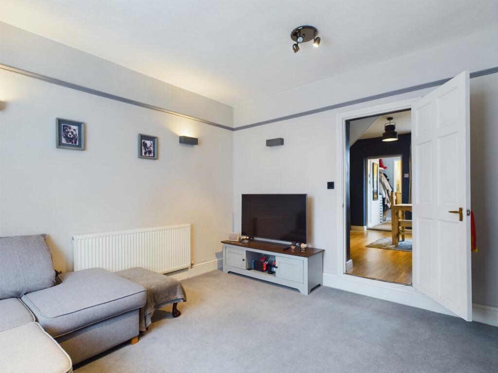 Bridge Street, Downham Market, PE38 photo 4