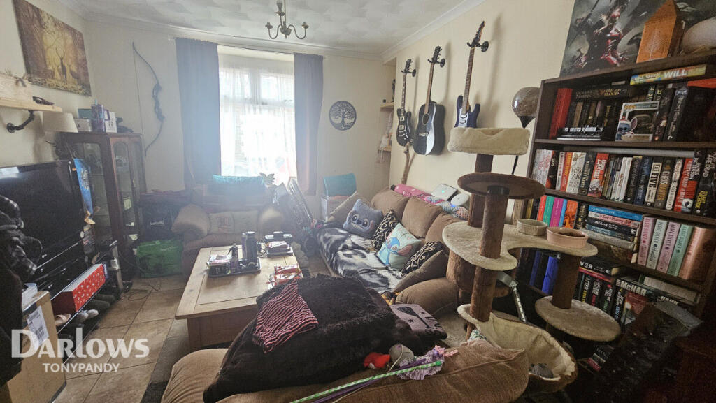3-bed terraced on Ferndale CF43 4, £75,000