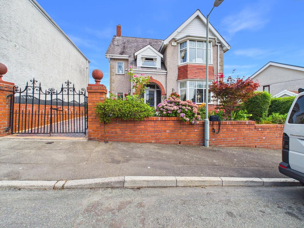 Main image of property: New Quarr Road, Treboeth, SA5