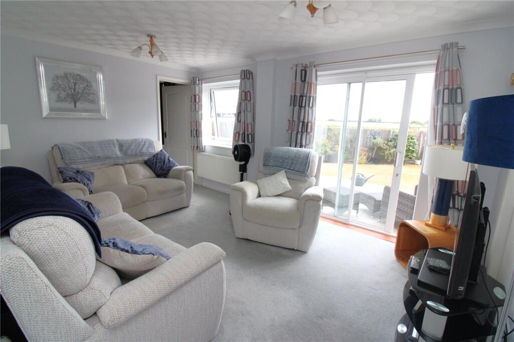 House in Fareham, Hampshire - View 3