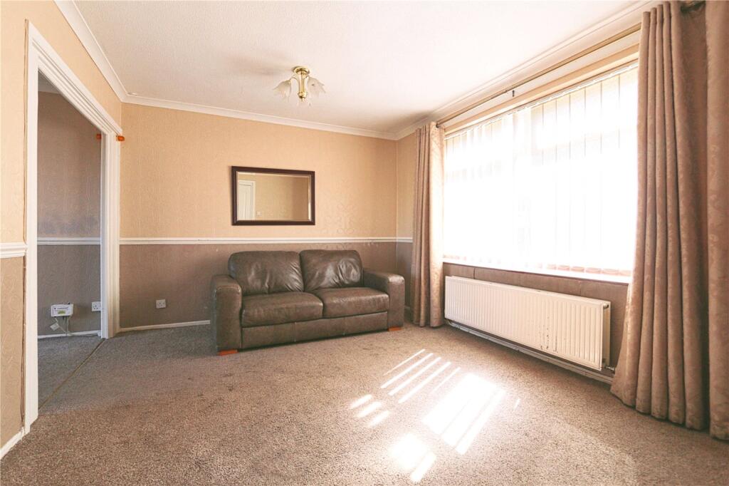House in Tameside, Greater Manchester - View 2