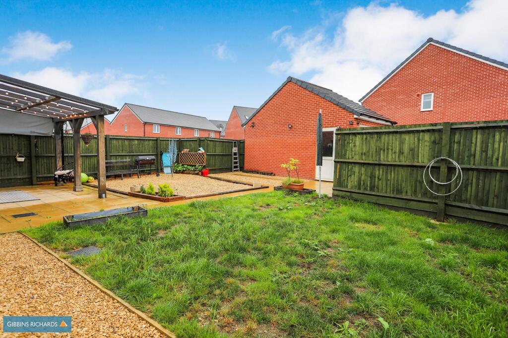 Kings Drive, Bridgwater, TA6 photo 2