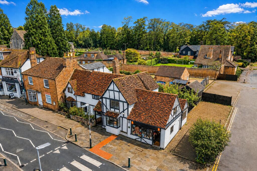 Main image of property: High Street, Wheathampstead, St. Albans, Hertfordshire, AL4