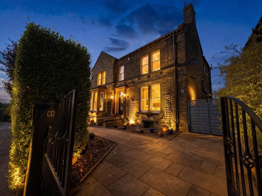 Additional image 34 of Green Lane, Wyke, Bradford, BD12