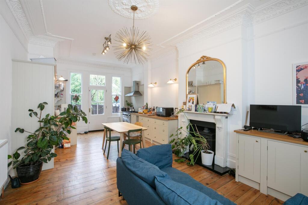 Apartment in London, Denmark Hill, East Dulwich - View 2