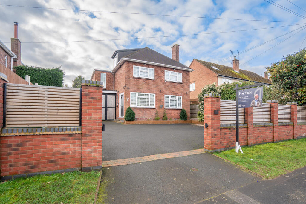 Main image of property: Winchcombe, Holmwood Avenue, Kidderminster, DY11