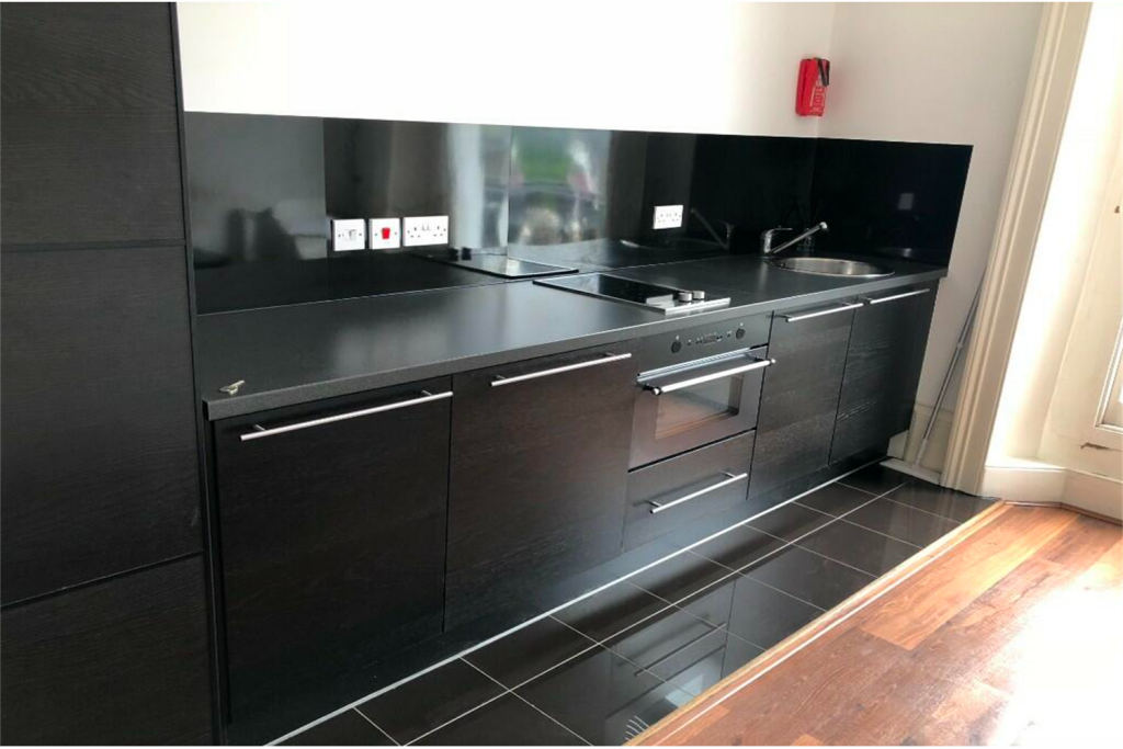 Studio flat for rent