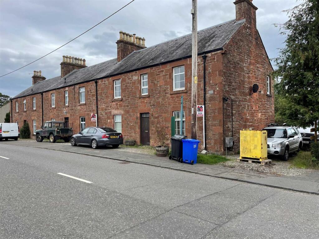 Main image of property: 5 Edmond Terrace, Croftamie, G63 0ER