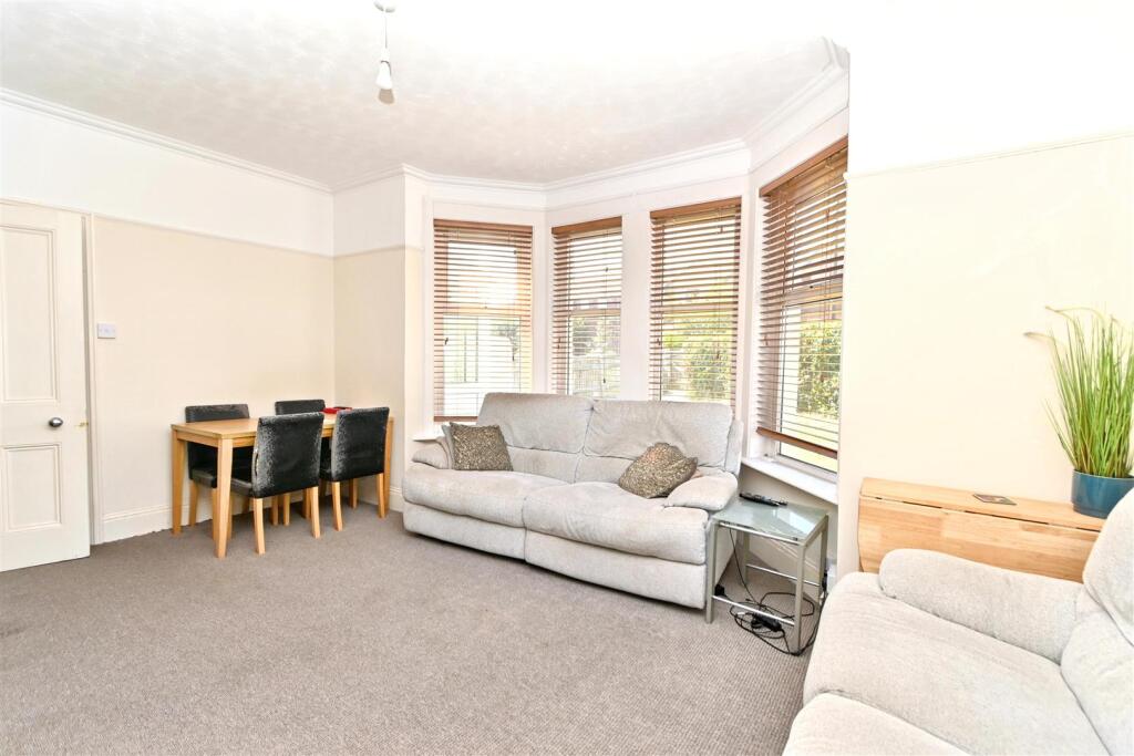 Brodrick Road, Eastbourne photo 5