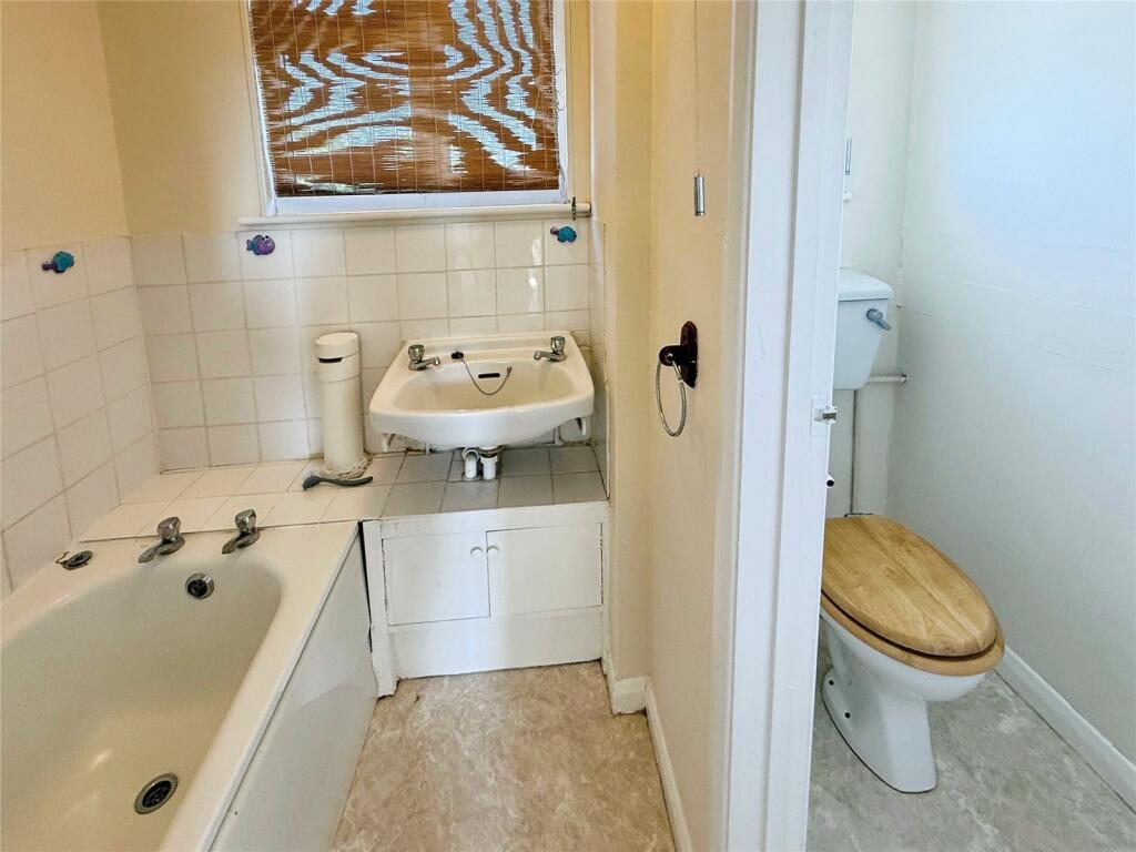 Apartment in Blandford Forum - View 5