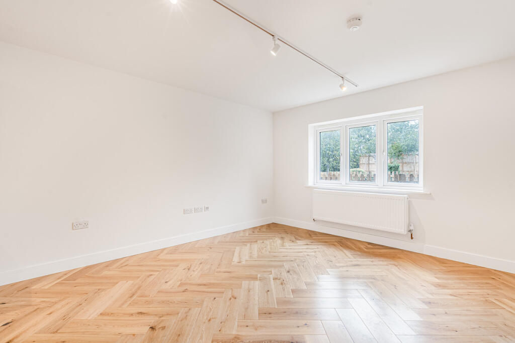 Apartment in Vale of White Horse, Harwell - View 5