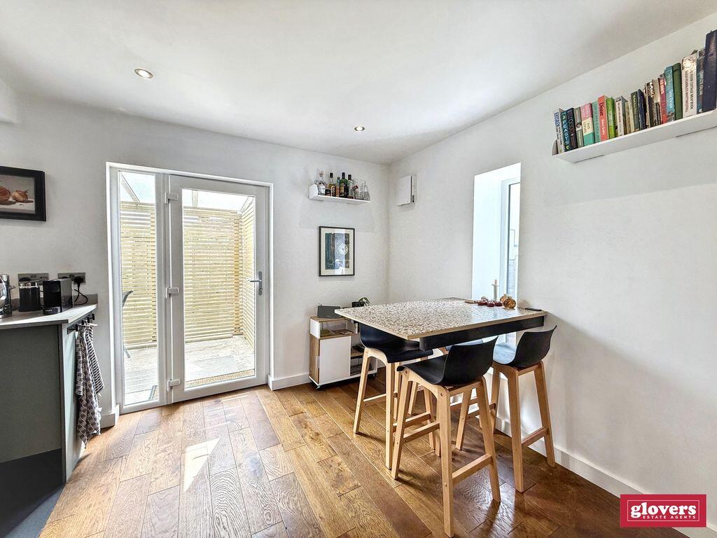 Spa Grove, Stirchley, Birmingham, B30 – další