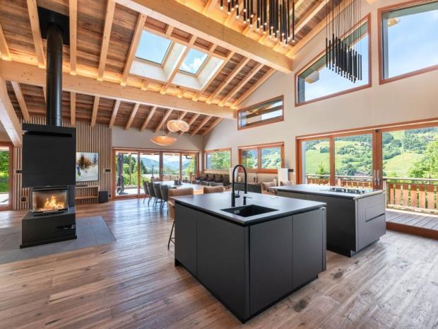 Main image of property: Chalet, Megève