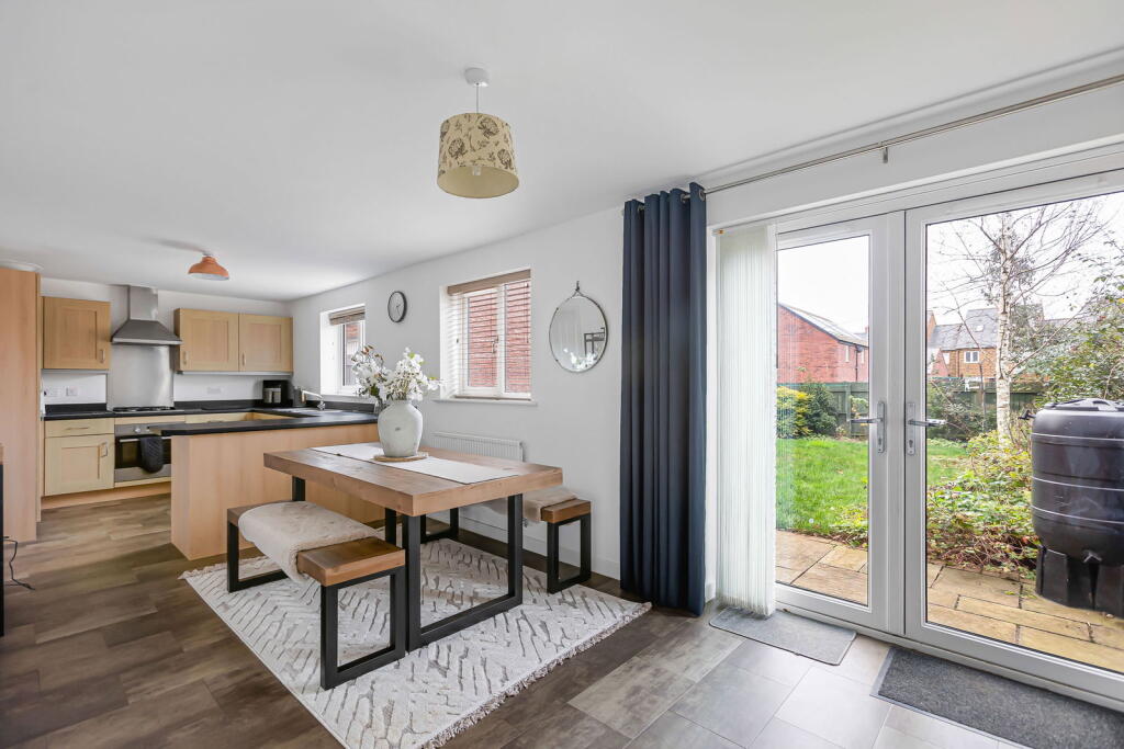 Nickling Road, Banbury, Oxfordshire, OX16 photo 2