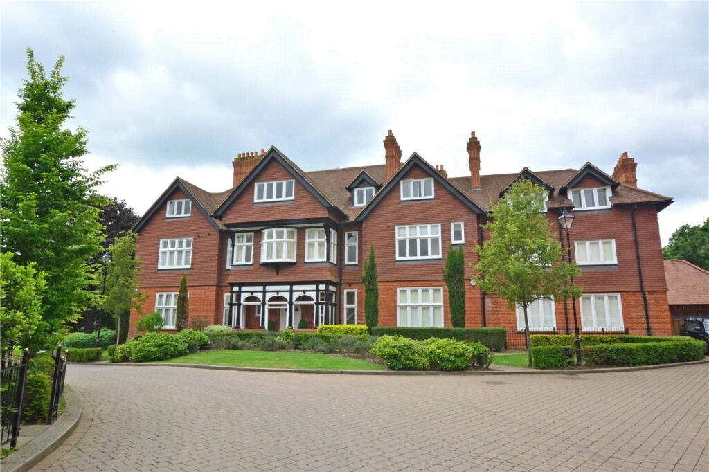 Main image of property: Kingswood Mansions, 15 Newton Park Place, Chislehurst, BR7