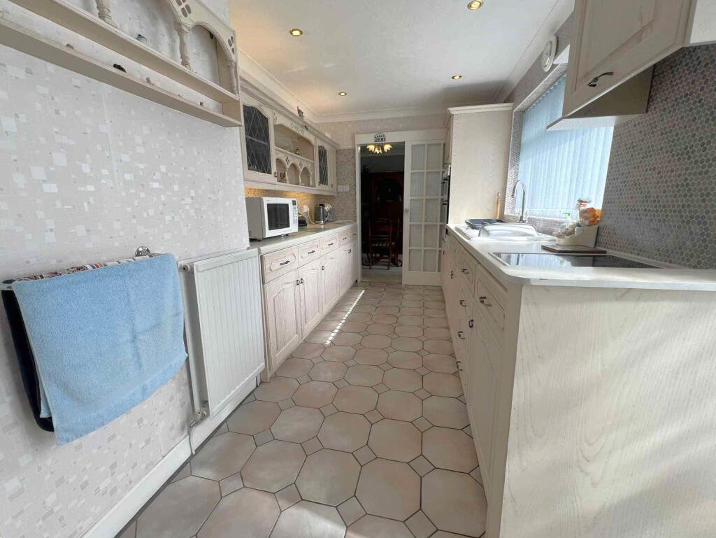House in Cleveleys, Blackpool - View 5