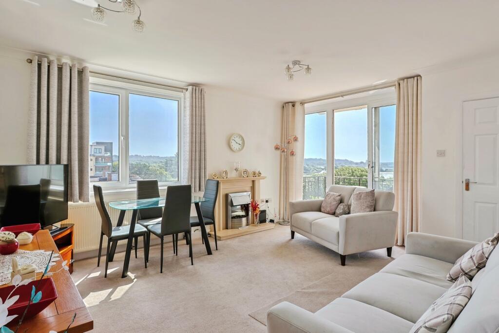 Main image of property: Parkstone Road, POOLE, Dorset, BH15
