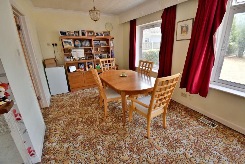 House in Ferndown - View 5