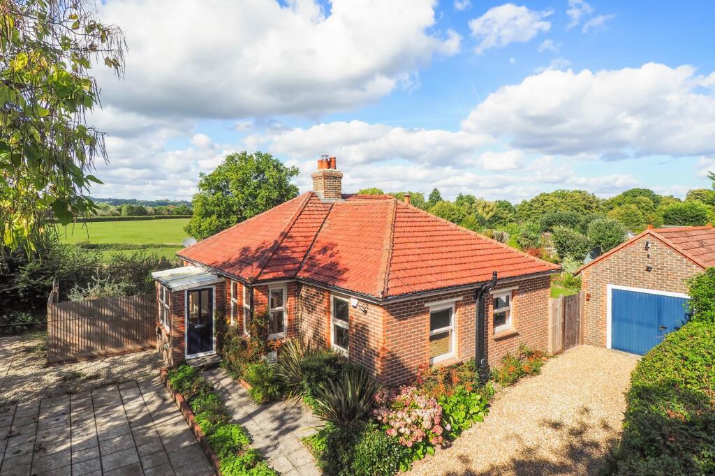 4-bed bungalow on Andlers Ash Road, Liss, Hampshire, £650,000