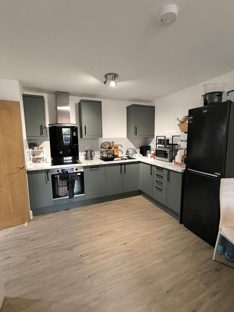 Apartment in Northampton - View 2